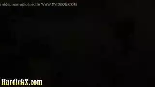 خمر الساحرة: مشهد شعر عانة مثير