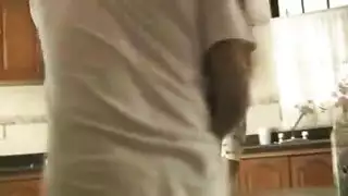 ابن ينيك امه و اخته طيز كبير