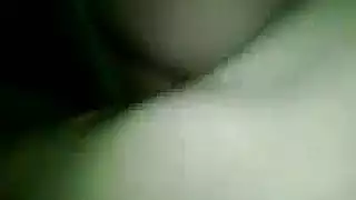 إباحية جوارب: الألمانية تمارس شرجي في المطبخ