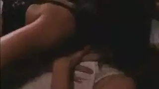 اغمر تلك الثدي: خيال كارى المبتل أطلق العنان