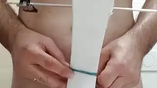 الشهوة النهائية للعلاج السلوكي المعرفي: صفع بالمنشفة الساخنة وتعذيب القضيب والخصيتين