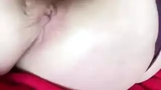 إكس إكس إكس: امرأة تركية ناضجة ممتلئة الصدر تستمني مهبلها المبلل حتى النشوة